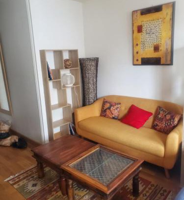 Bel-Air Nord Appartement | La voûte céleste - Studio cosy calme & lumineux à Paris