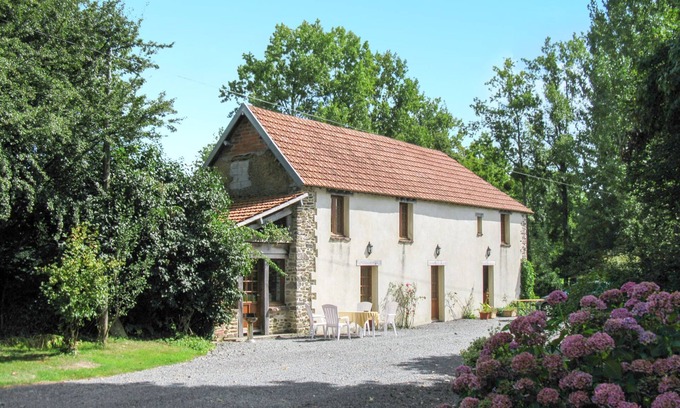 Savigny Maison | La Voisinière no.1 by Interhome