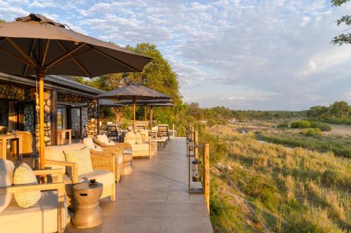 Thorny Bush Game Reserve Cabine | Last Word Kitara