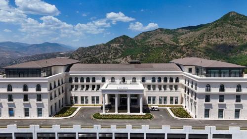 Sus Hôtel | Lachin Resort & SPA