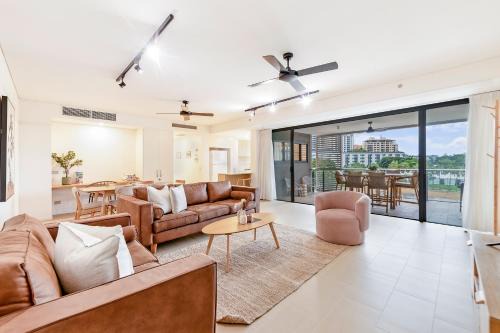 Darwin City Centre Appartement | 'Lady of the Lagoon' Spacious Waterfront Luxury