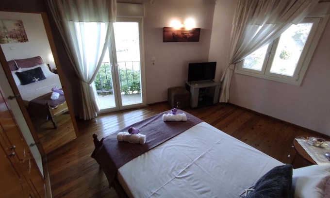 Lesbos Appartement | LAFION HOUSE