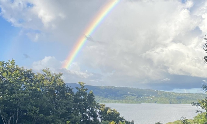 Angeles Maison | Lake Arenal Artistic Vacation Home