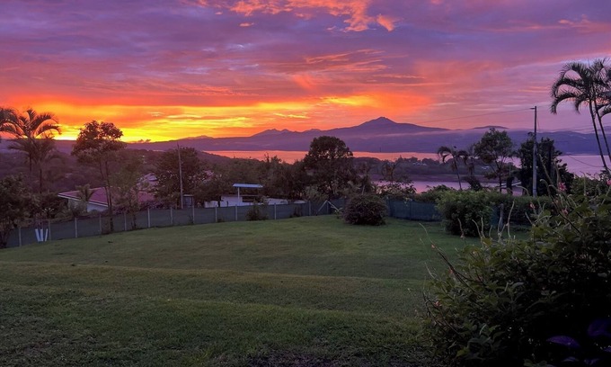 Tronadora Maison | Lake Arenal- Garden Villa