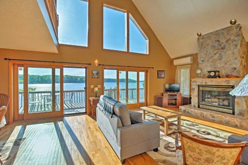 Lake Bonaparte Maison | Lake Bonaparte Fins and Feathers Lodge with Dock!