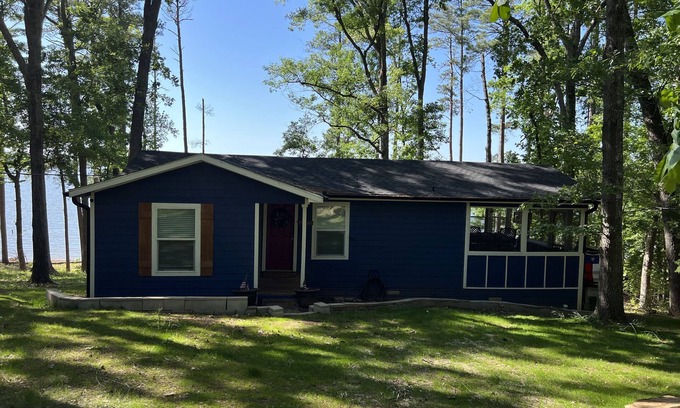 Jefferson Cabine | Lake Cabin