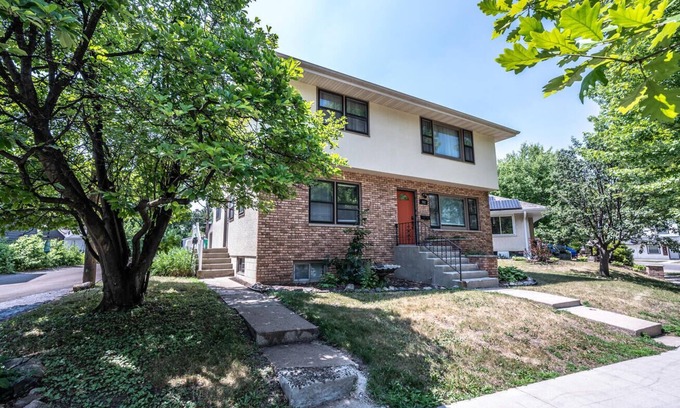Como Appartement | Lake Como Retreat 2BR Lakeview Apt Lake Como/Como Zoo/St. Paul