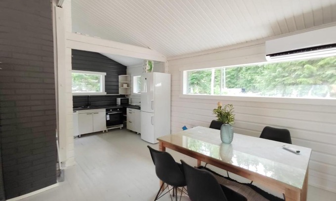 Laukaa Chalet De Ski | Lake Cottage with sauna (near City)