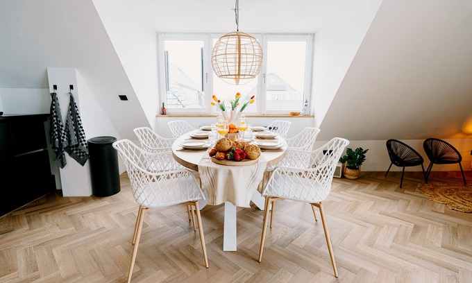Goingarijp Appartement | Lake House 10, Luxury 4 person Apartment with Lake View. Free parking