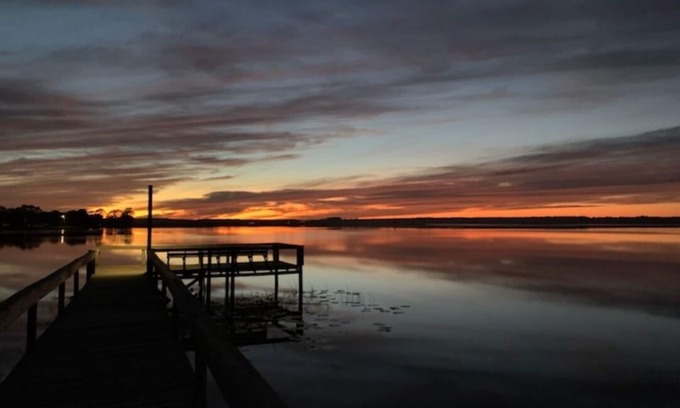 Salt Springs Cabine | Lake Kerr Cabin in Salt Springs W/golf cart and water sports equipment.