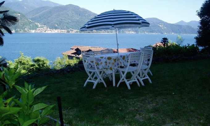 Cannobio Appartement | Lac Majeur - Cannobio- IT- Appartem. pr 5 pers. - plage privée & superbe vue