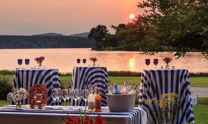 Laconia Hôtel | Lake Opechee Inn and Spa