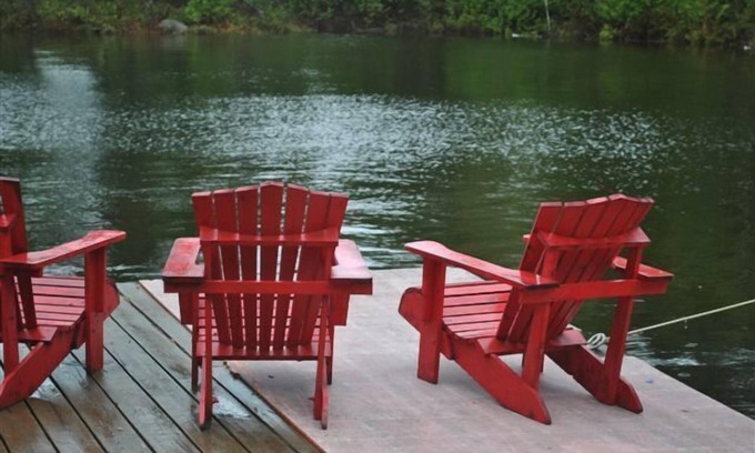 Temagami Cottage | Lac Temagami Cottage / Lakeshore Suite Location de vacances à la Temagami Bighouse