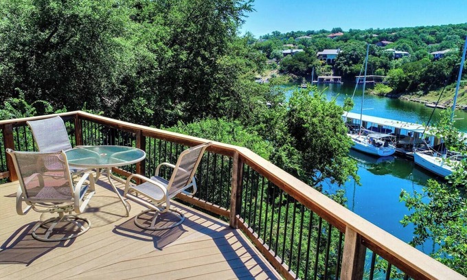 Lakeway Maison | Une vue imprenable sur le lac Travis: Casita Golden Rod (# 2)