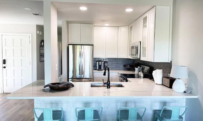 Point Venture Appartement | Lake Travis Oasis next to Pool, Marina, Boat ramp