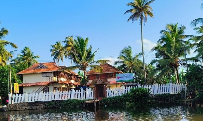 Kumarakom Station Balnéaire | Lake Tree Homes and Resorts