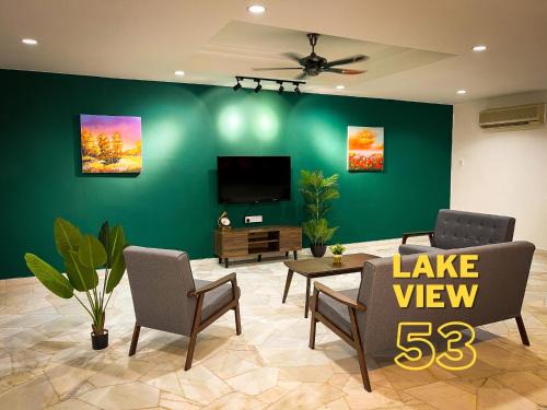 Larut Maison | Lake View 53 Heritage 4BR by LOUIS