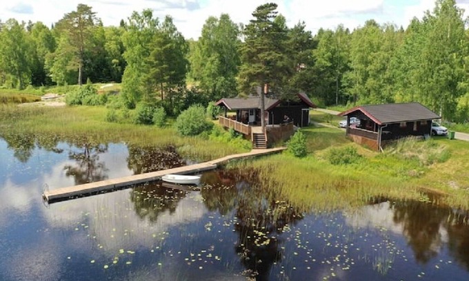 Tocksfors Maison | Lake view "cabin"