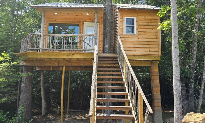 Kegley Cabine | Lake View Cabin
