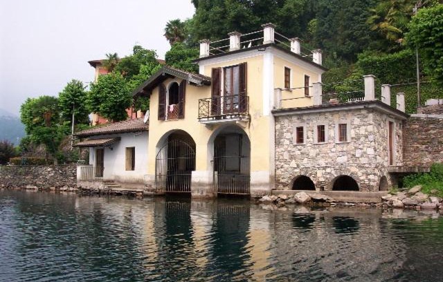 Orta San Giulio Maison | lake view cottage beach