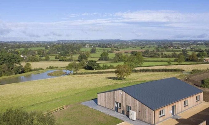 Gillingham Maison | Lake View House, Panoramic sunsets near Stourhead