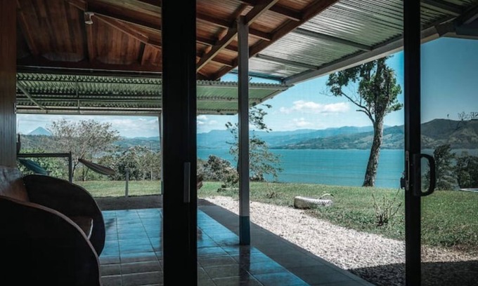 Nuevo Arenal Appartement | Lake & Volcano View + Lake Access = Little Paradise #1