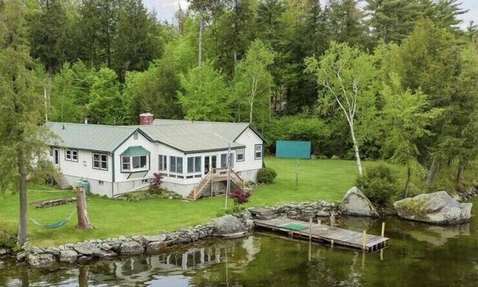 Wolfeboro Maison | Lake Wentworth Estate: Unobstructed Sunset Views, Private Beach, Fire Pit, Lawn