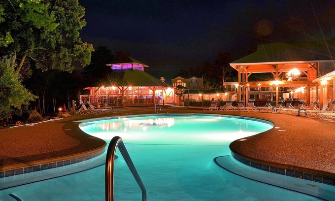 Weirs Beach Maison | Le lac n ° 1 de HNH. Lac Winnipesaukee !!! Plage, Bain à remous / piscine, Volleyball, Plage 🍻