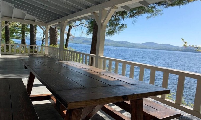Wolfeboro Maison | Lake Winnipesaukee Vintage Vacation Home – Your Ideal Lakefront Retreat