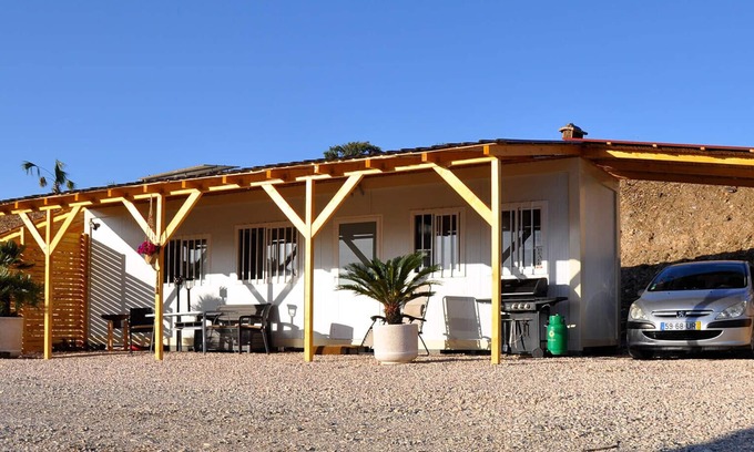 Sao Bartolomeu de Messines Maison | Bungalow sur le lac avec plage à seulement 20 km d'Albufeira + opt. voiture