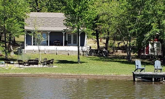Murchison Cabine | Hideaway East Texas Lake Cabin