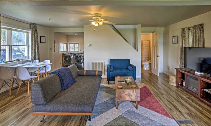 Toledo Cottage | NEW! Lakefront Cottage 6 Miles to Downtown Toledo!