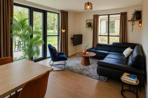 Ewijk Maison | Lakefront Cottage Gelderland BBQ & tuin 6pers