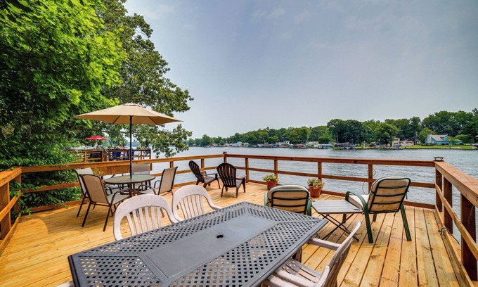 Monticello Cottage | NOUVEAU!«Cottage confortable» avec Dock & Patio by Indiana Beach