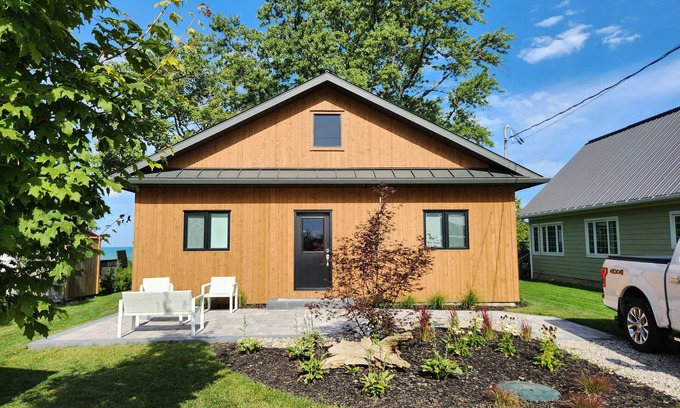 Dashwood Cottage | Lakefront Cottage avec plage privée, dans la magnifique Grand Bend