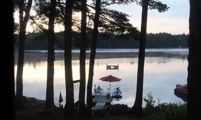 Windham Cottage | Lakefront Cottage près de Portland