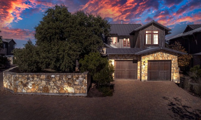 Spicewood Cottage | Lakefront home - nature filled family friendly community