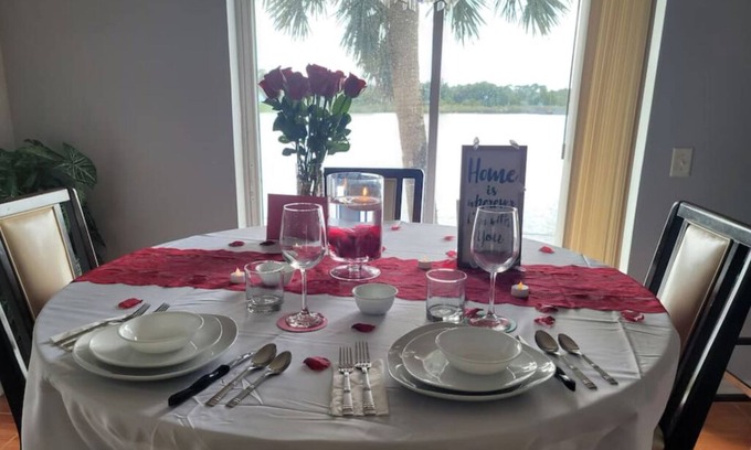 Eustis Maison | Lakefront Home