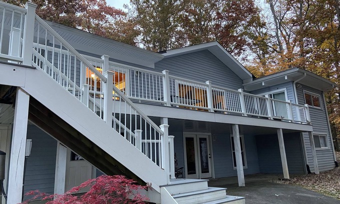 High Point Maison | ÉTÉ AU LAC, Calme Cove, Vues magnifiques sur l'eau, Très bien situé
