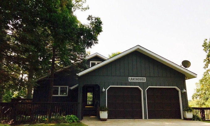 Waterford Maison | Lakefront Island Inn sur Sylvan / Otter Lake