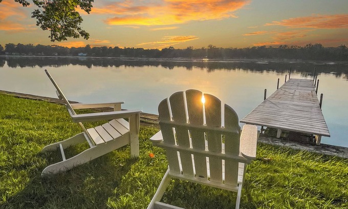 Pierceton Cabine | Lakefront|Kayaks|Paddleboat|Fishing
