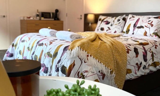Frankton Appartement | Lakefront Marina Studio