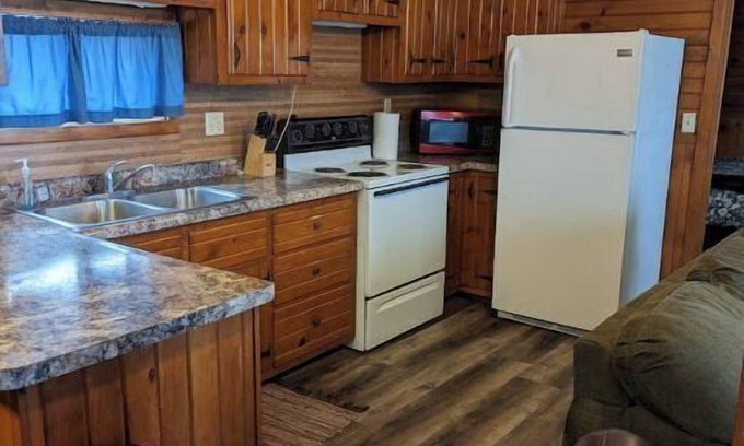Faribault Cabine | Lakeshore Cabin @ Winjums