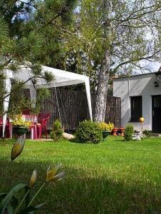 Falkensee Appartement | Lakeside Bed and Breakfast Berlin - Pension Am See