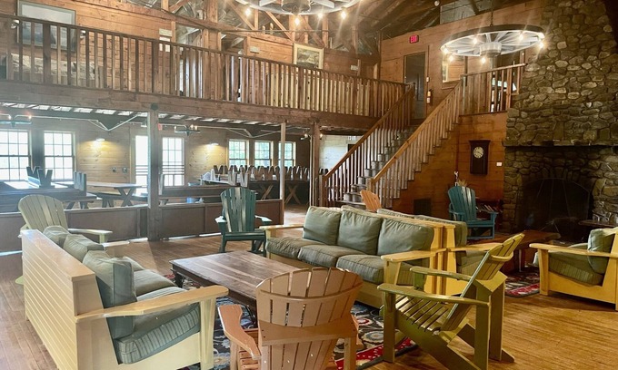 Andover Cabine | Lakeside Camp in Central NH- Sleeps 44!