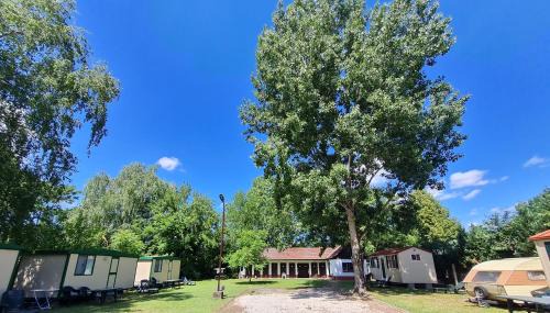 Dunapataj Autre | Lakeside Camping