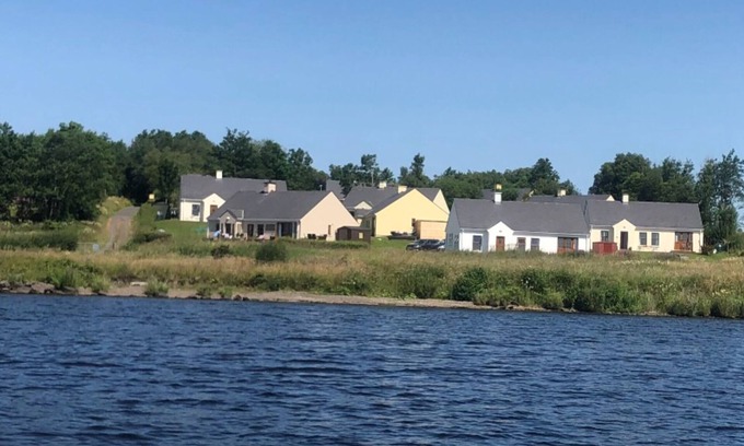 Kesh Cottage | Lakeside Cottage Dans Kesh avec vue imprenable sur Lough Erne