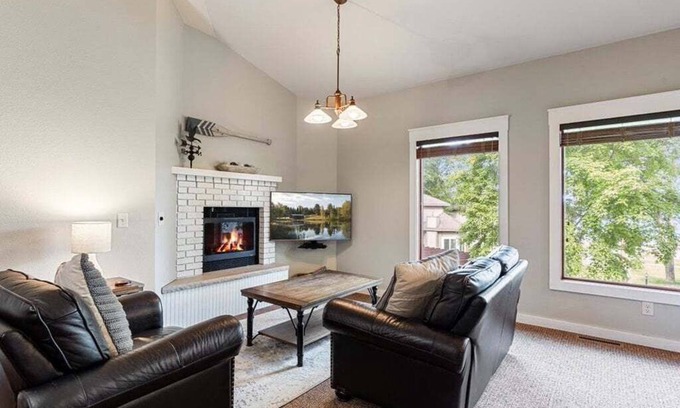 Nisswa Station Balnéaire | Ace Gull Lake Location w/ Cornhole sand area perfect for game night