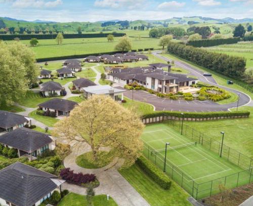 Karapiro Hôtel | Lakeside Health and Wellness Resort