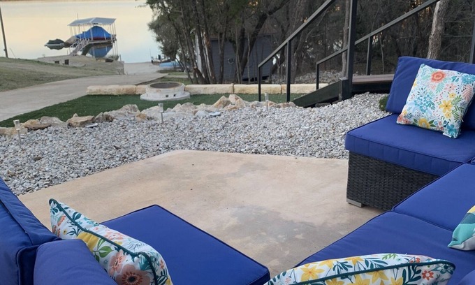 Graham Maison | Lakeside House & Cabin Boat Ramp, Dock, & Fire Pit on Possum Kingdom Lake